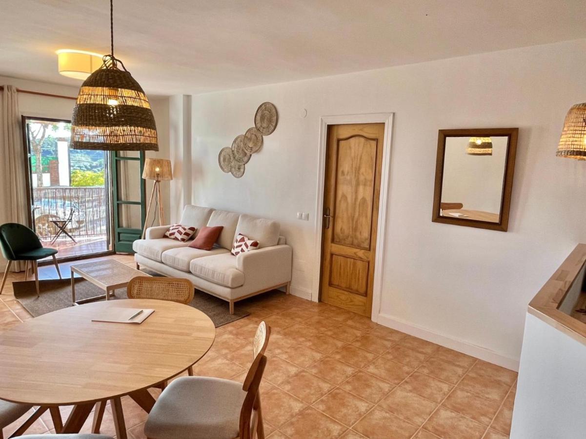 Casa La Aguanosa Con Piscina Y Vistas Al Mar Lejlighed Frigiliana Eksteriør billede