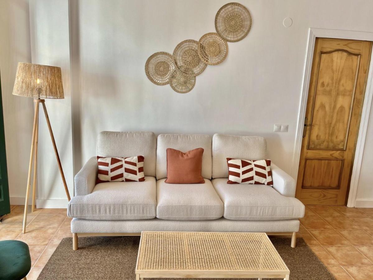 Casa La Aguanosa Con Piscina Y Vistas Al Mar Lejlighed Frigiliana Eksteriør billede